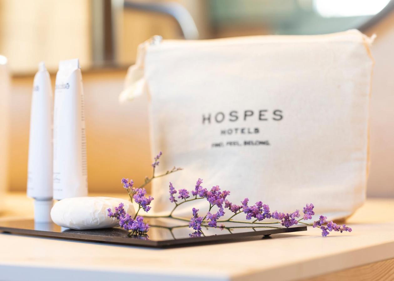 Suite,1385556119:JPEG